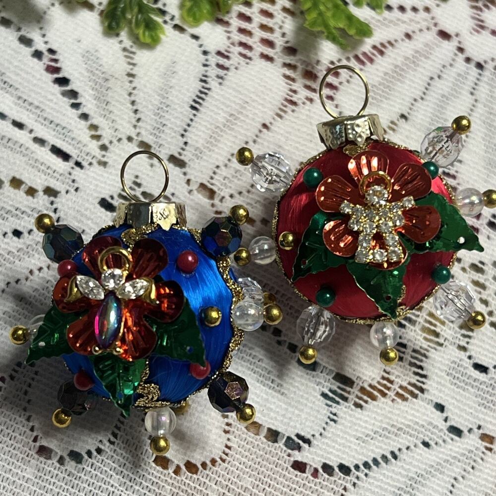 Set of 2 Mini Push Pin Sequins Satin Thread Ball Christmas Ornaments Angels
